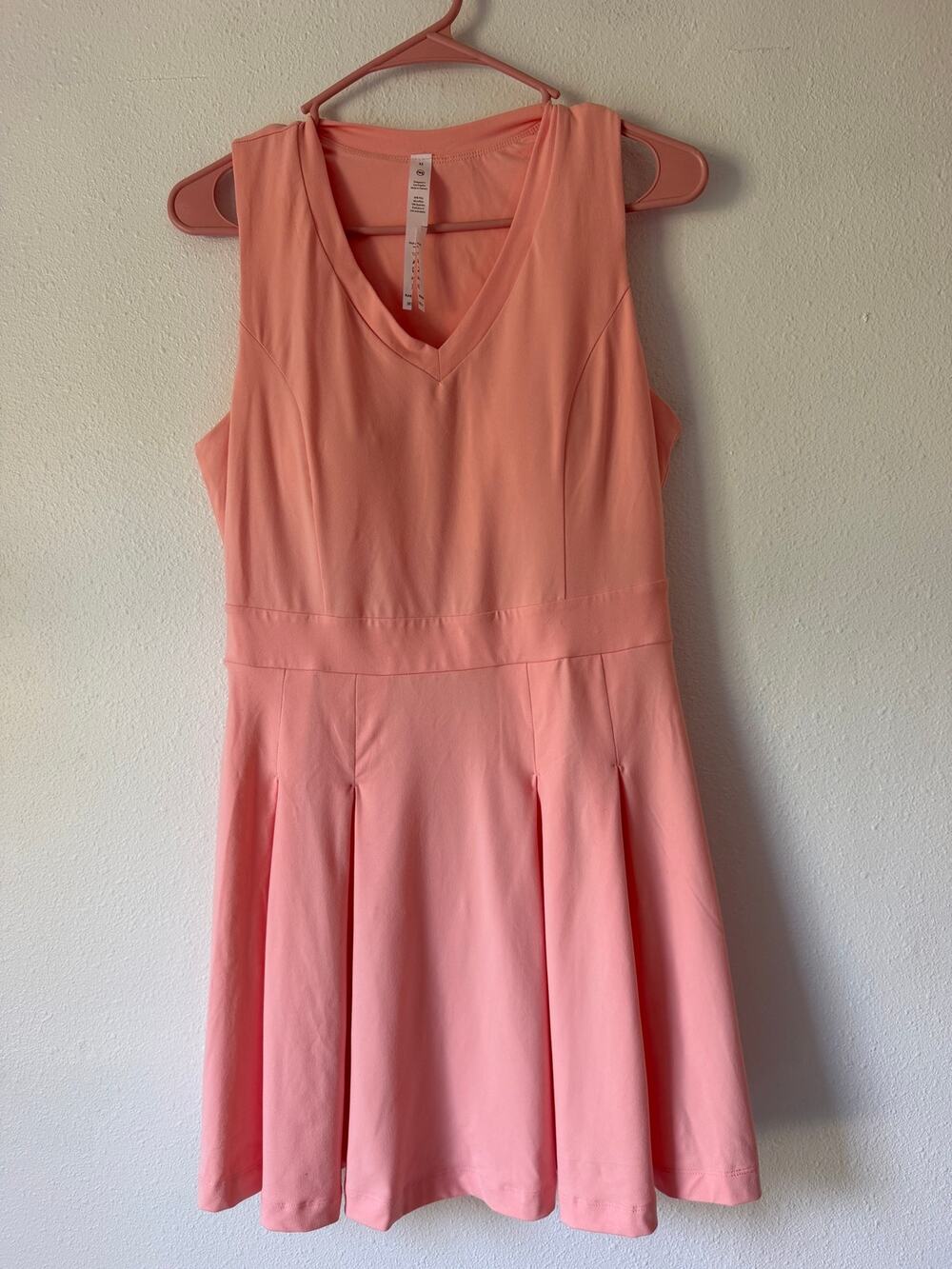 Pink Sleeveless V-neck Pleated Fit & Flare Tennis Dress Size M Athletic Active